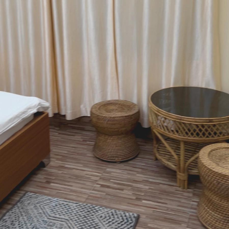 Iranyai Homestay 因帕尔 外观 照片